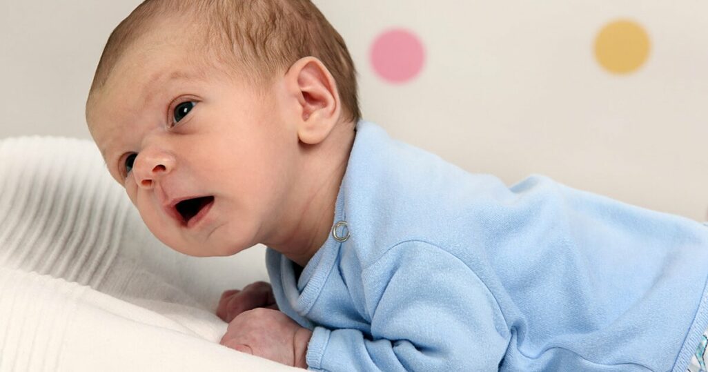 Babys 1. Monat: So entwickelt sich dein Baby
