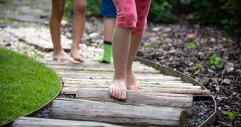 Barfußlaufen für Kinder